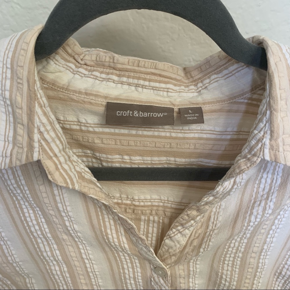 Textured beige button down - Picture 2 of 2